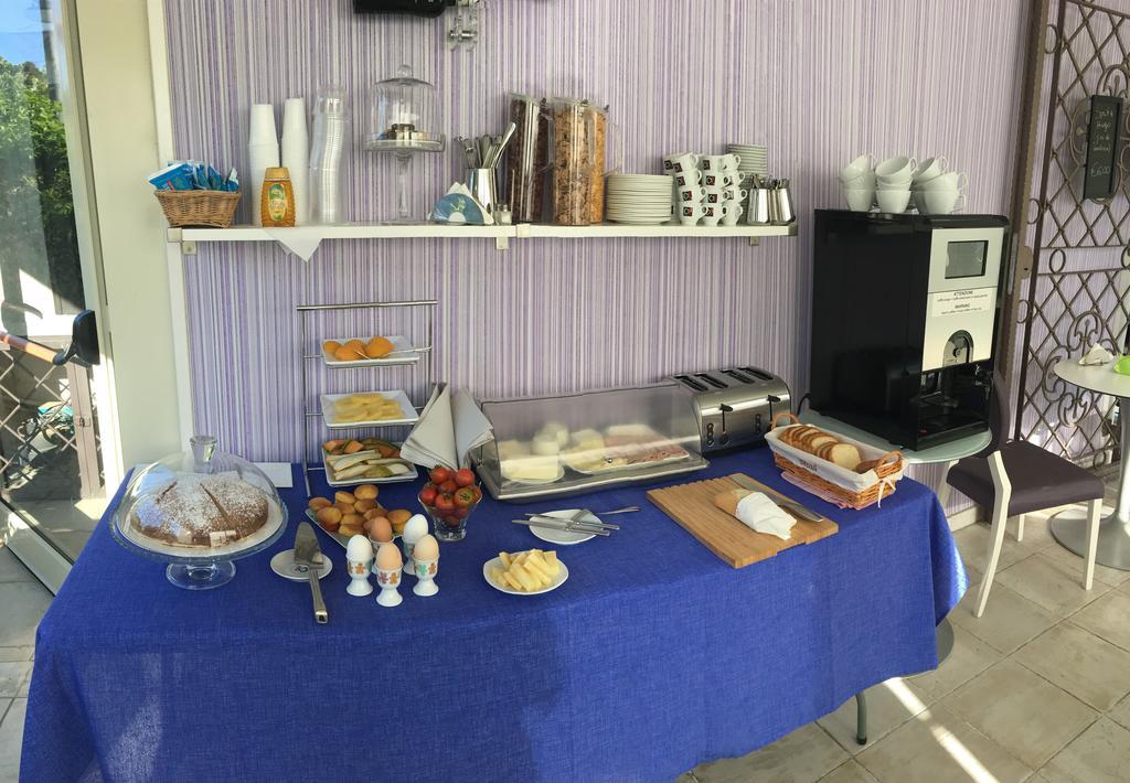 Olive Garden & Petite Maison Posada  Zewnętrze zdjęcie